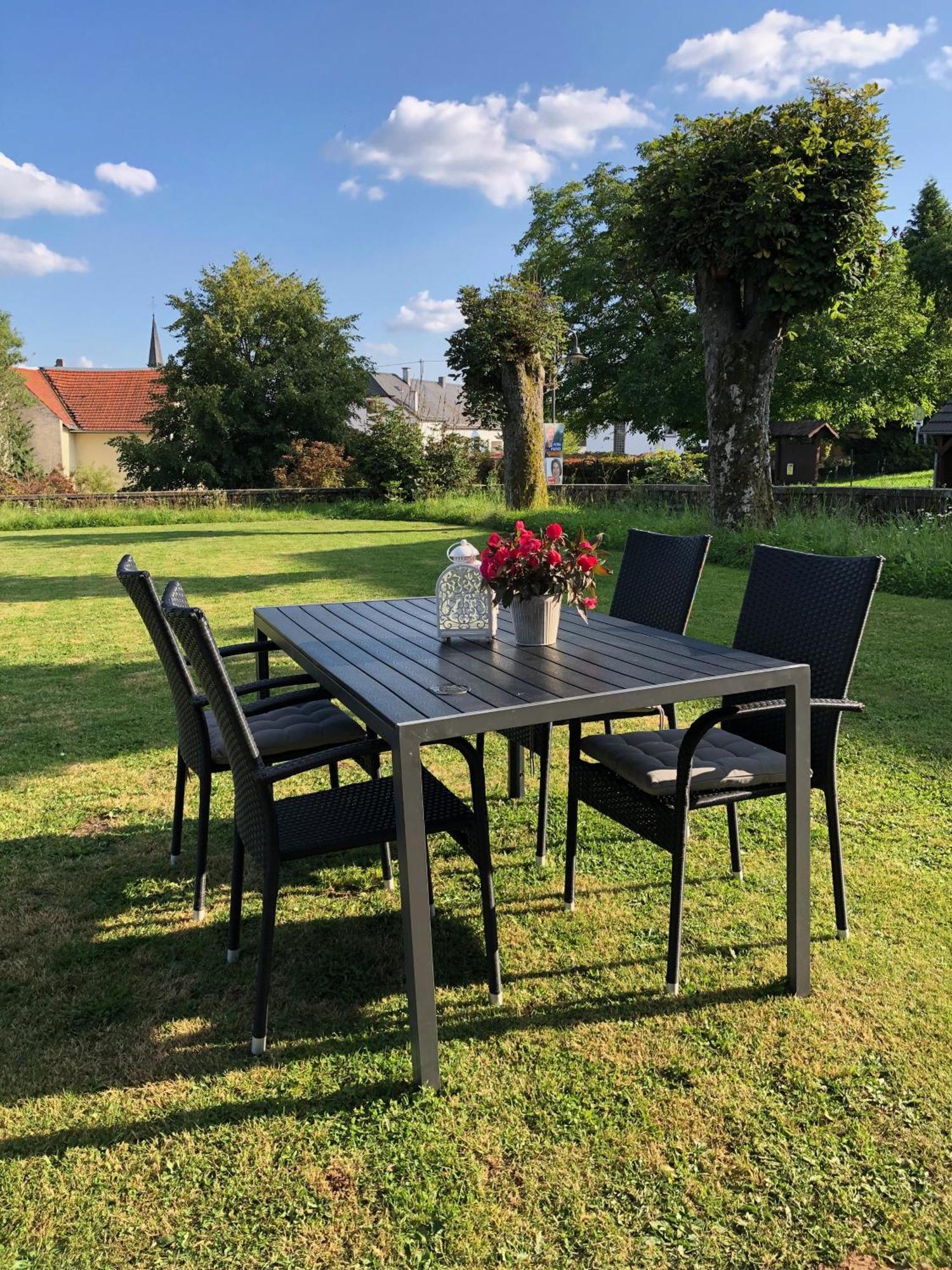 Apartamento Alte Schule Seinsfeld Exterior foto