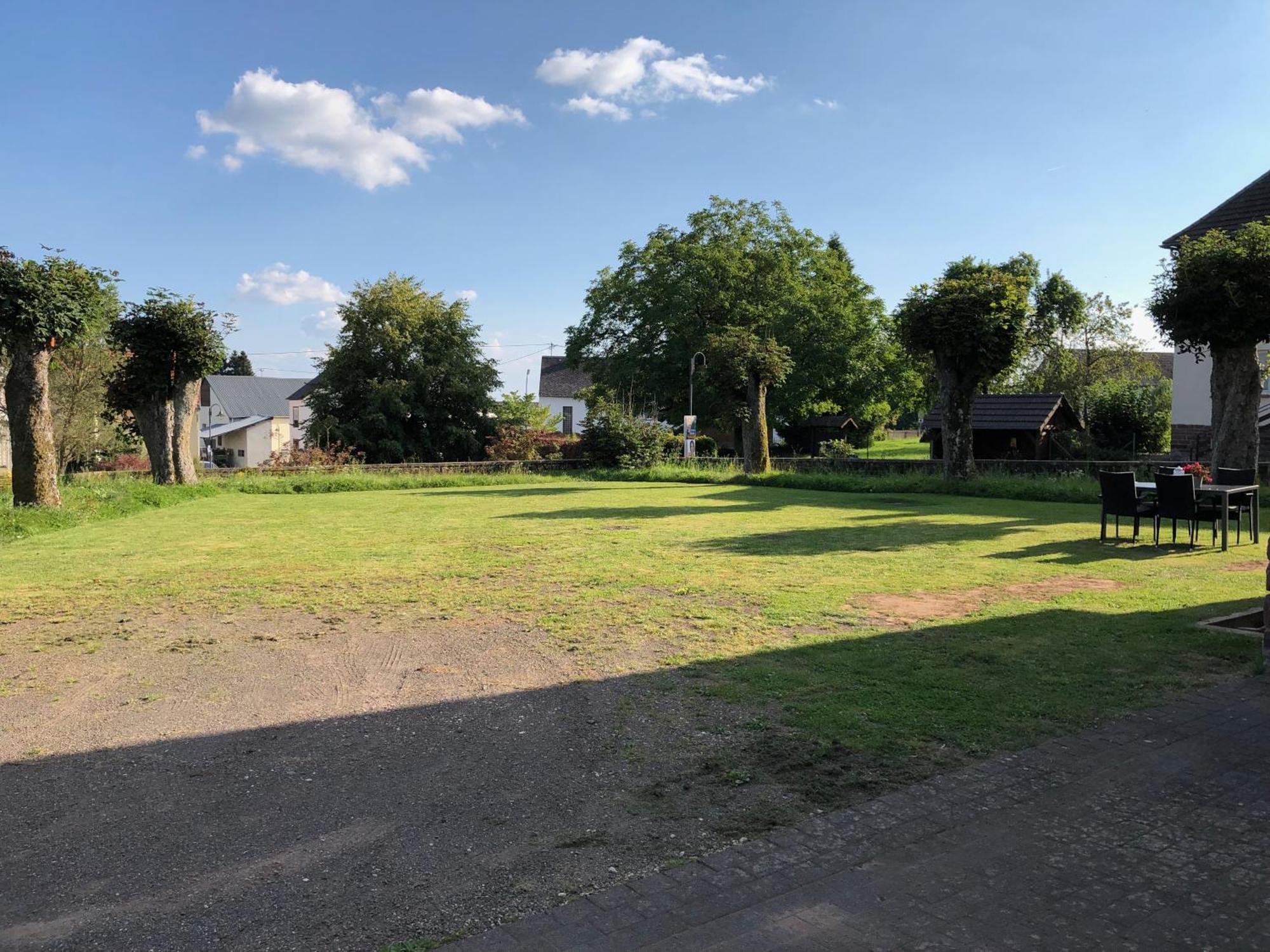 Apartamento Alte Schule Seinsfeld Exterior foto